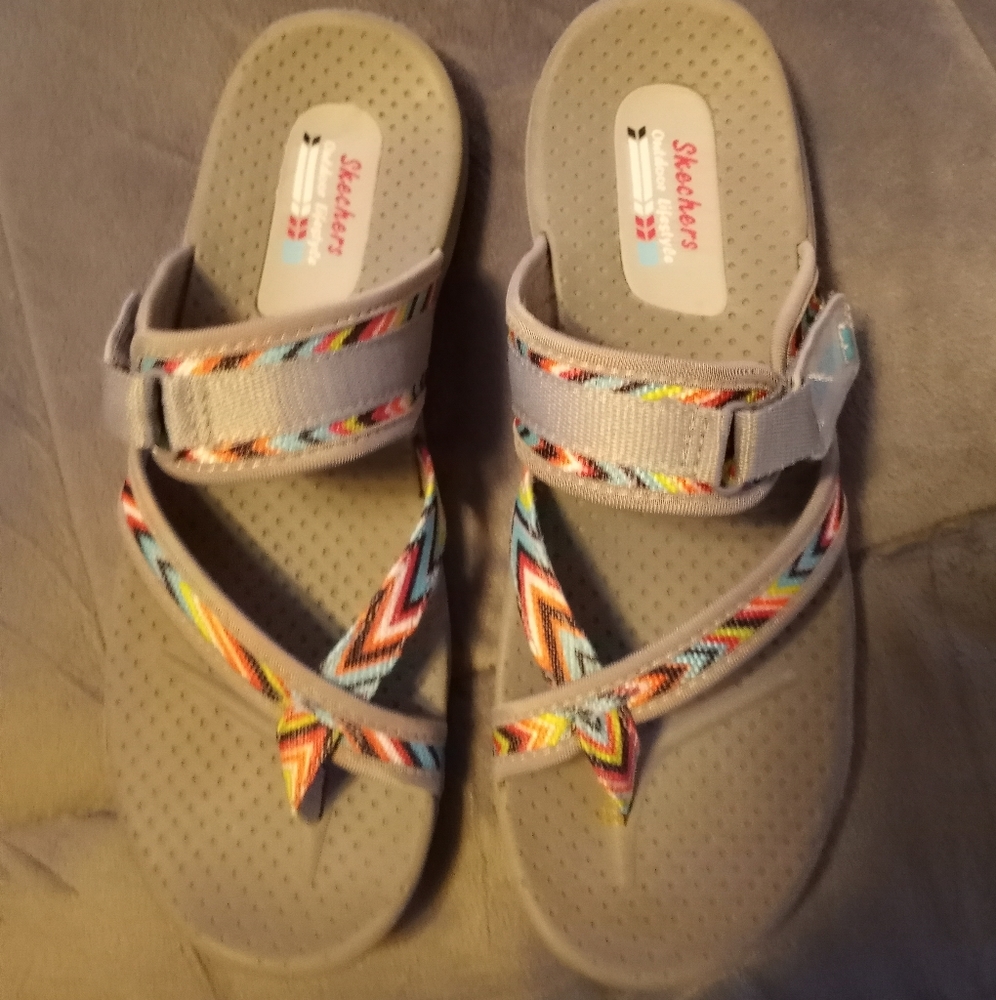 Skecher sandels size 10